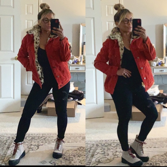 PAM & GELA FAUX FUR LINED CORDUROY TRUCKER JACKET - Picture 13 of 16